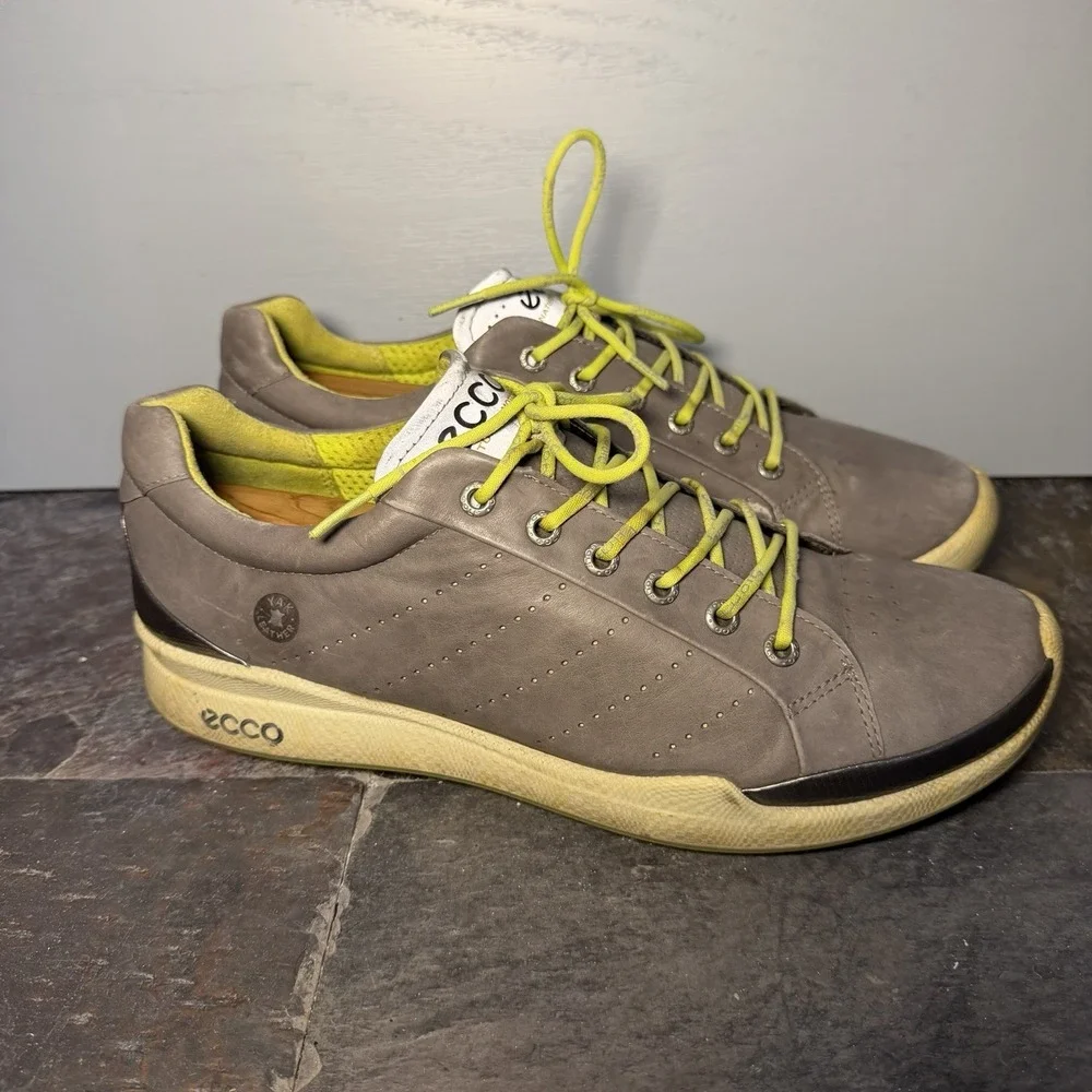 Ecco good used